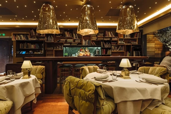 Το εστιατόριο Art Lounge του NEW Hotel 1