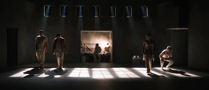 Τελευταία Έξοδος – Ρίτα Χέιγουορθ