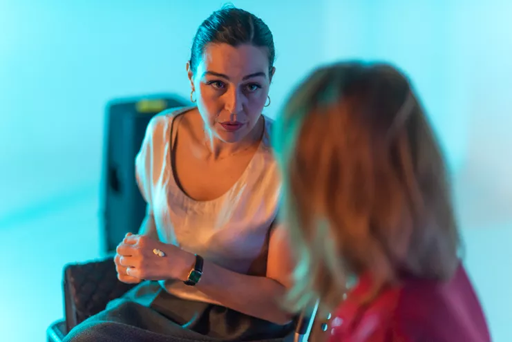 Τα κορίτσια δεν πρέπει να παίζουν ποδόσφαιρο