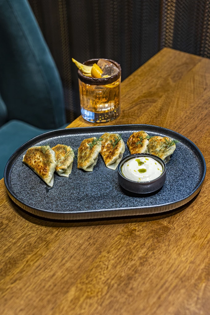 Το bar restaurant Yaboo στον Πειραιά 27