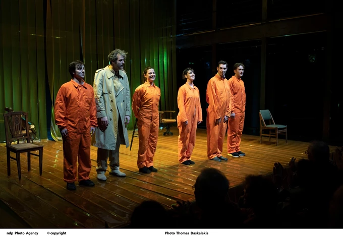 Κνοκ επίσημη πρεμιέρα