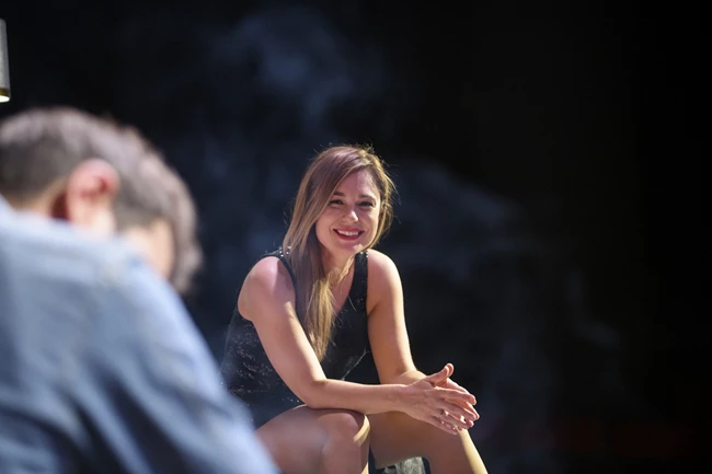 Θέλω να σου κρατάω το χέρι