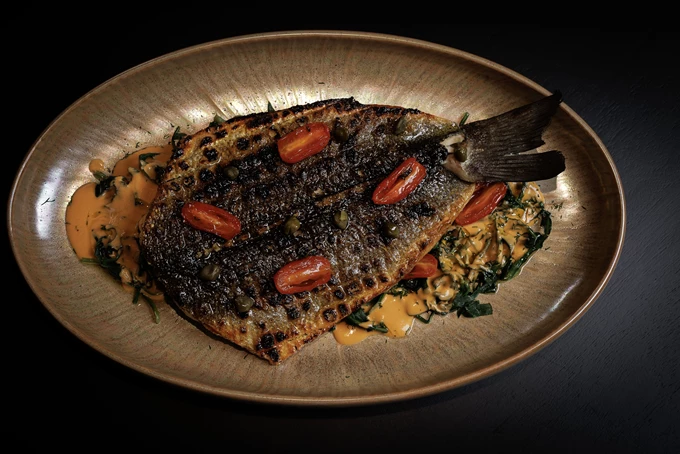 Το bar restaurant Yaboo στον Πειραιά 7