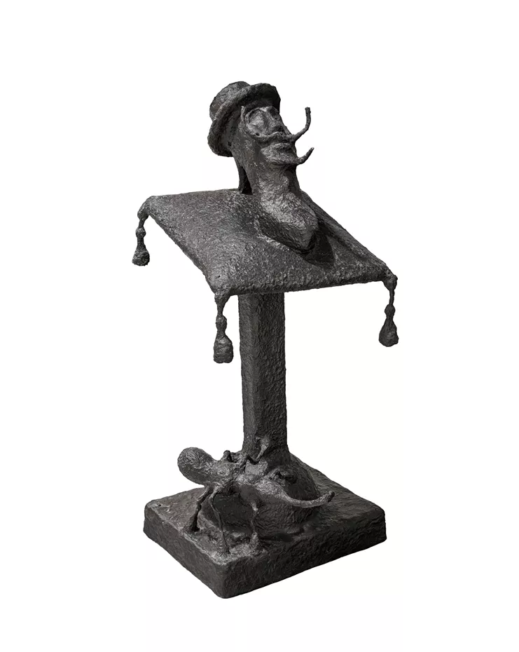 «Dali καλέ μου Dali, Dali θα κατέβω», 2021 Μικτή τεχνική, 71 x 30 x 36 εκ.