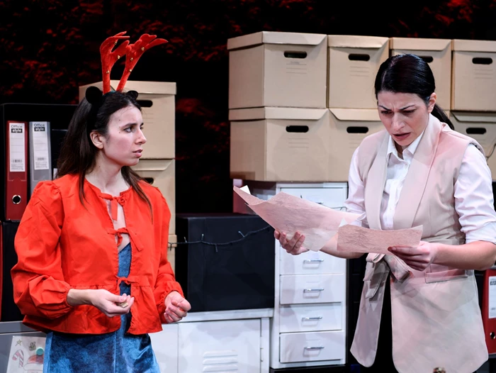 Τι έχει να μας πει για την εργασία η νέα παράσταση των Παλούμπη - Τσιοτσιόπουλου