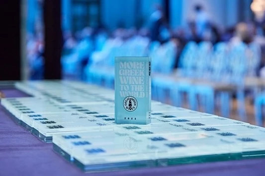 Τα 15+4 Ροζέ Κρασιά που αξίζει να "δώσεις προσοχή" στις φετινές καλοκαιρινές σου διακοπές - εικόνα 21