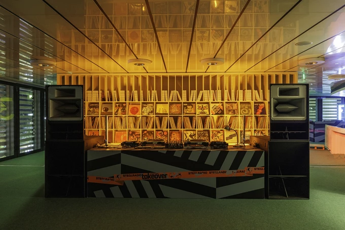 Stegi Radio Takeover