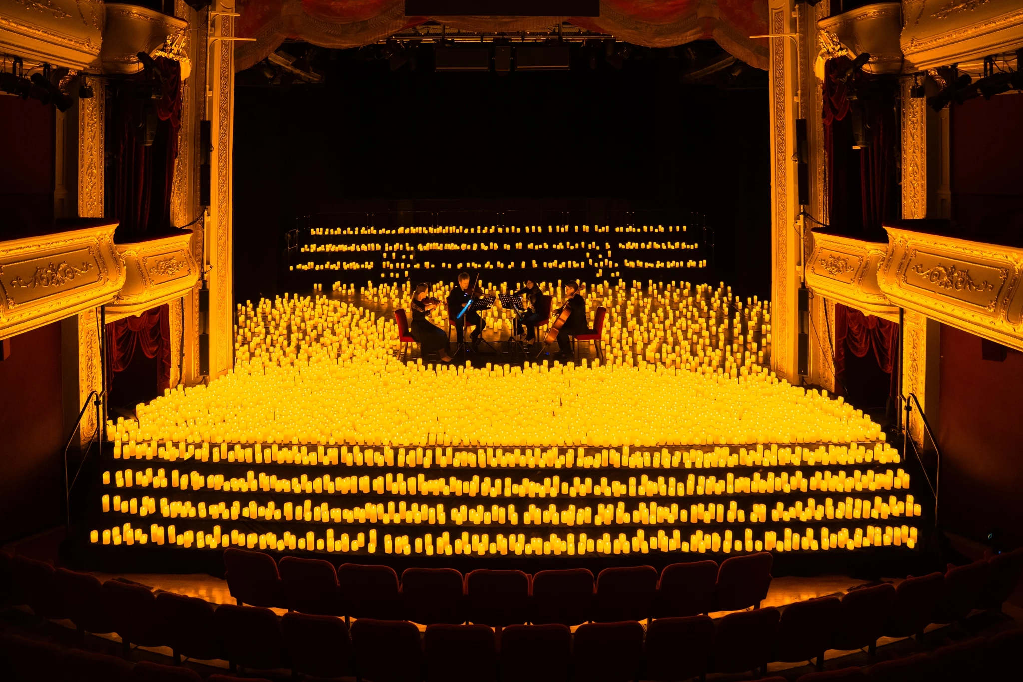 Ο Άρχοντας των Δαχτυλιδιών και μια συναυλία υπό το φως των κεριών στην Αθήνα