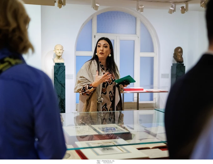 Ρενάτα Δαλιανούδη Νομίζω ήρθε η ώρα ν' ακούσουμε