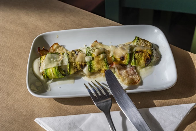 Το εστιατόριο Aglio, Olio & Peperoncino στο Μετς 3