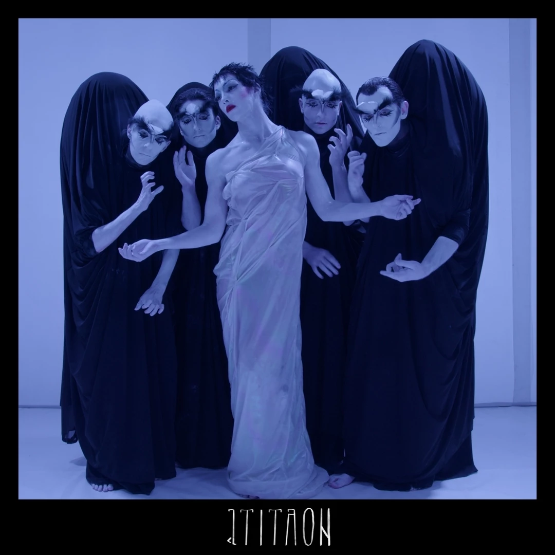 Άτιτλον finale