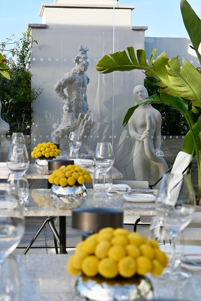 Sunday Table του The Dolli's Rooftop Restaurant 6