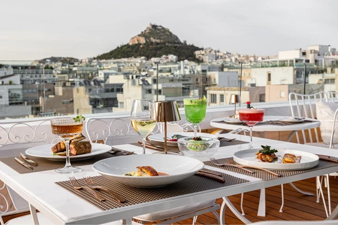 Το Art Lounge του New Hotel 5