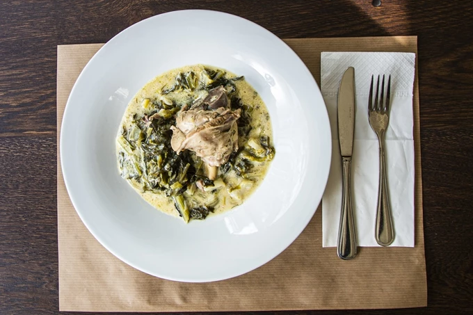 Το εστιατόριο Βλάσσης στα Ιλίσια και την οδό Μαιάνδρου 2