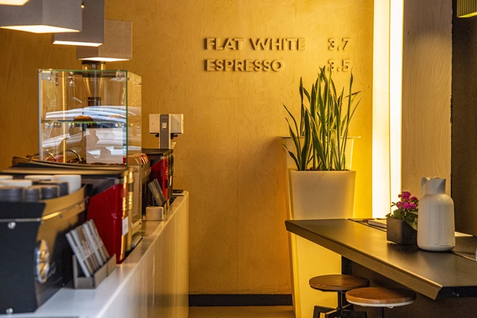 Κολωνάκι, οδός Καψάλη_REDD Coffee 1