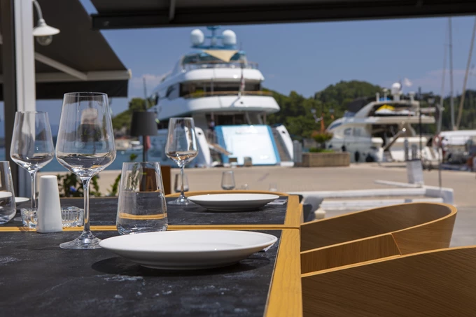 Εστιατόριο Minas στο Νυδρί