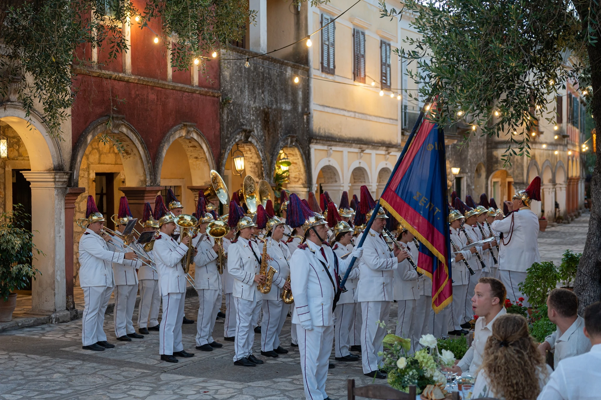 Μια βαθιά υπόκλιση στην 