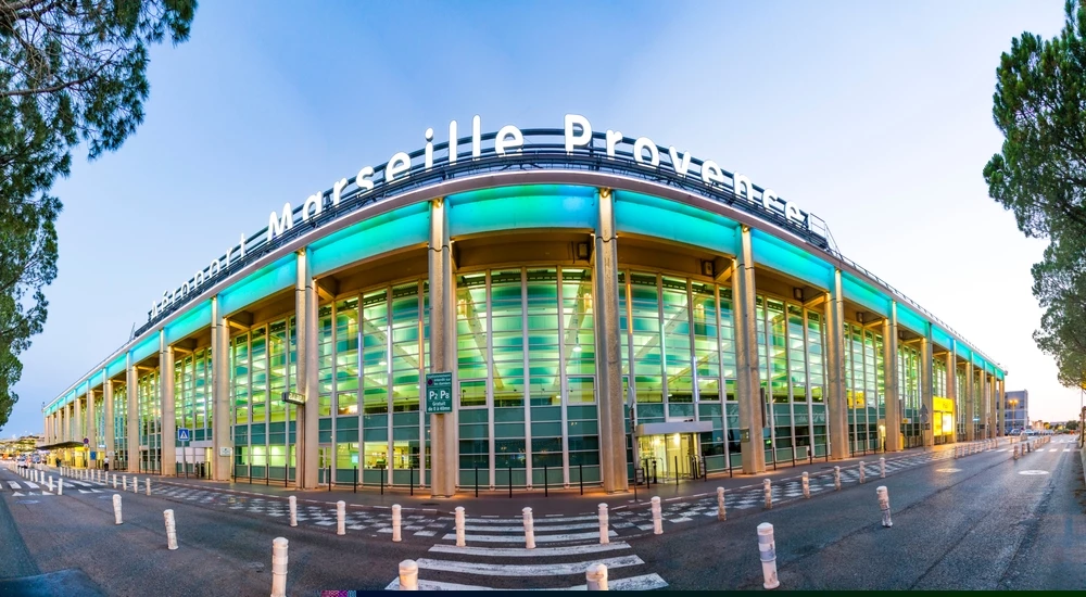 Αυτά είναι τα ωραιότερα αεροδρόμια του κόσμου για το 2025