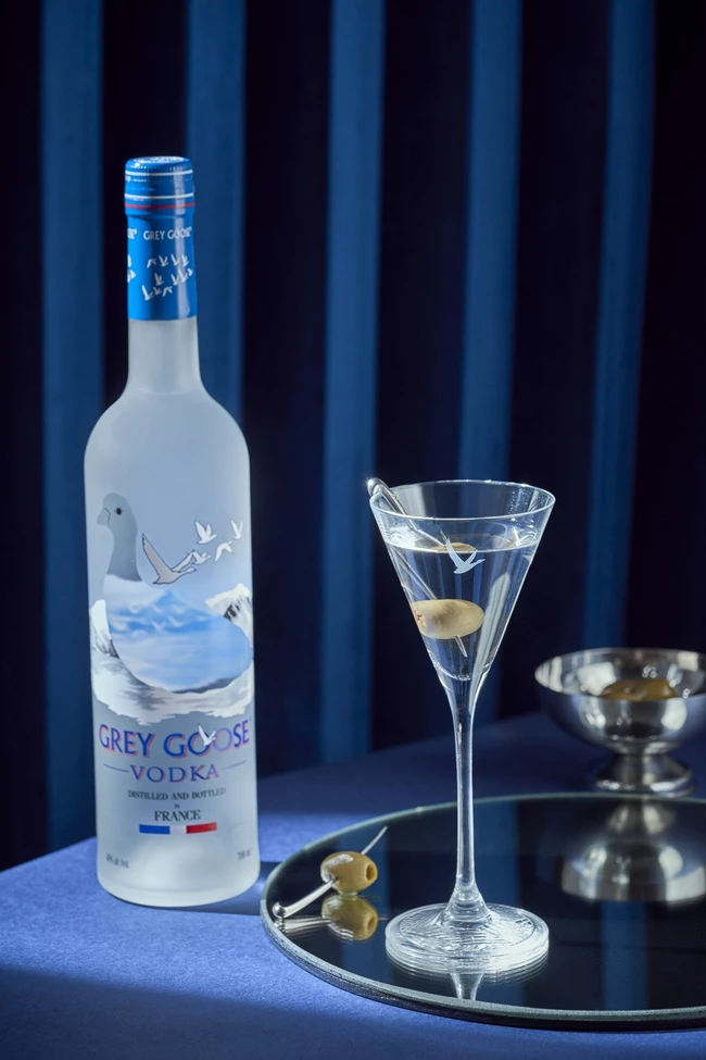 GREY GOOSE x MINAS 1