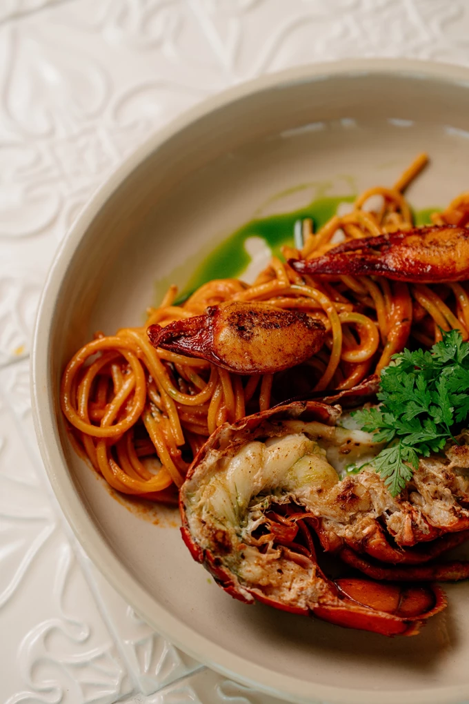 Το Jenny’s Rooftop Restaurant Bar στο Αεροδρόμιο Ελευθέριος Βενιζέλος 1