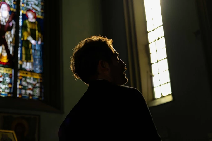 O HΛΙΘΙΟΣ από τον Νικόλα Ανδρουλάκη