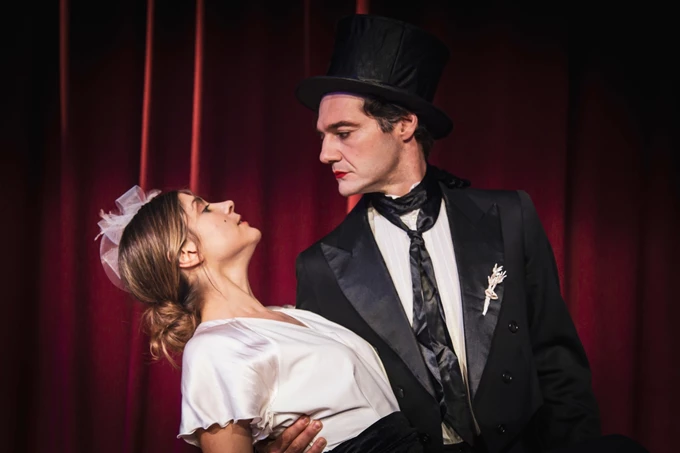 Ποιοι βραβευμένοι ηθοποιοί πρωταγωνιστούν στο