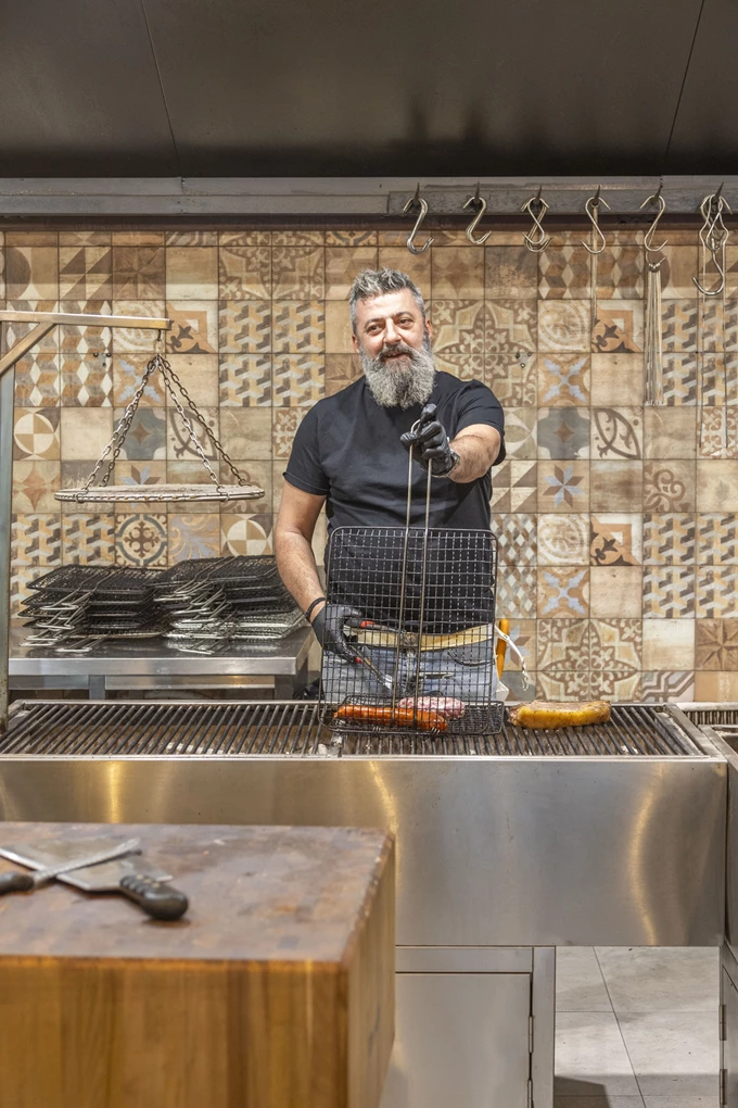 Η χασαποταβέρνα Agrios The Dirty Butcher στο κέντρο της Αθήνας 11