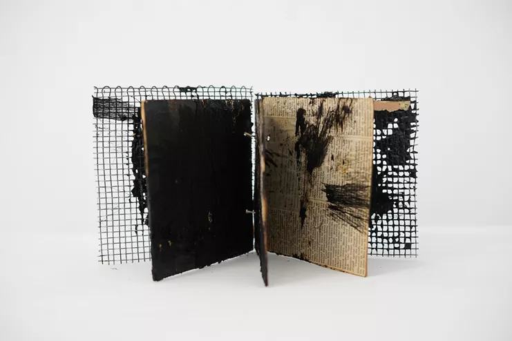 Francesca Cataldi, Libro di catrame (Tar Book), 1982 net, paper, tar 17 x 17 x 30 cm