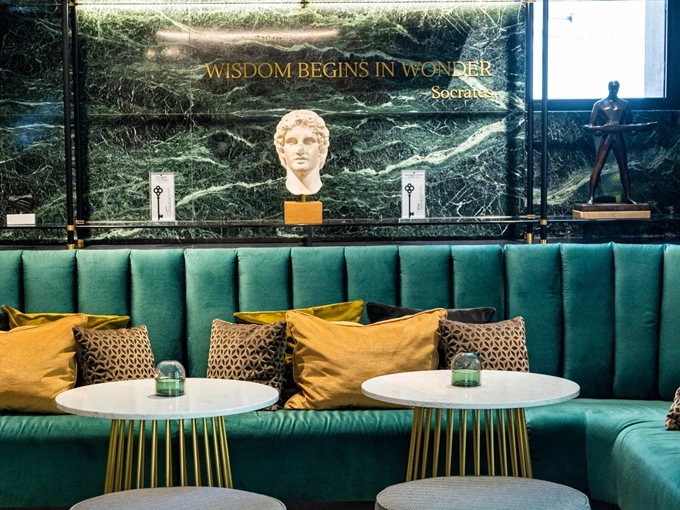 Academias Hotel, Autograph Collection