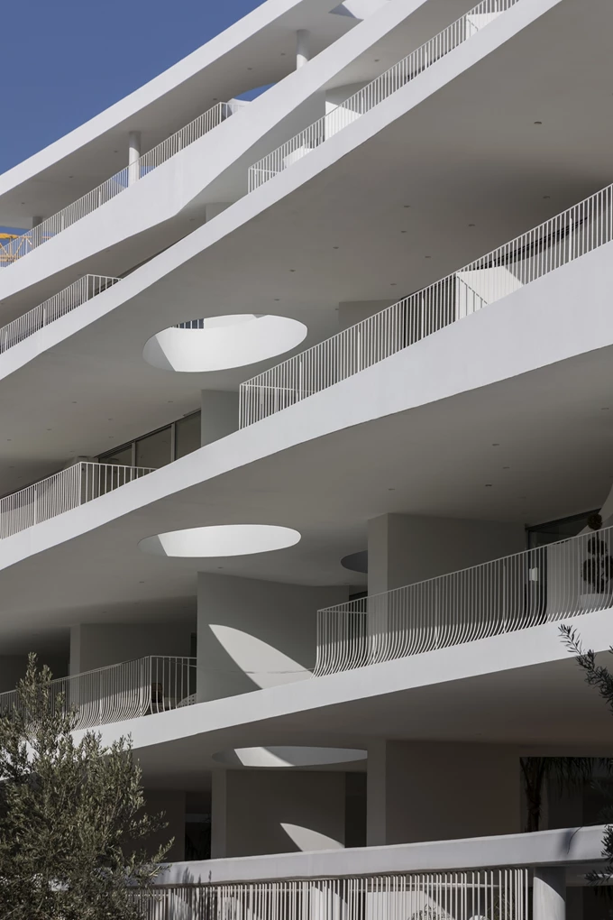 H σύγχρονη αθηναϊκή πολυκατοικία_314 5