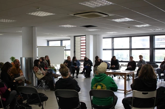 Coming times undercurrent