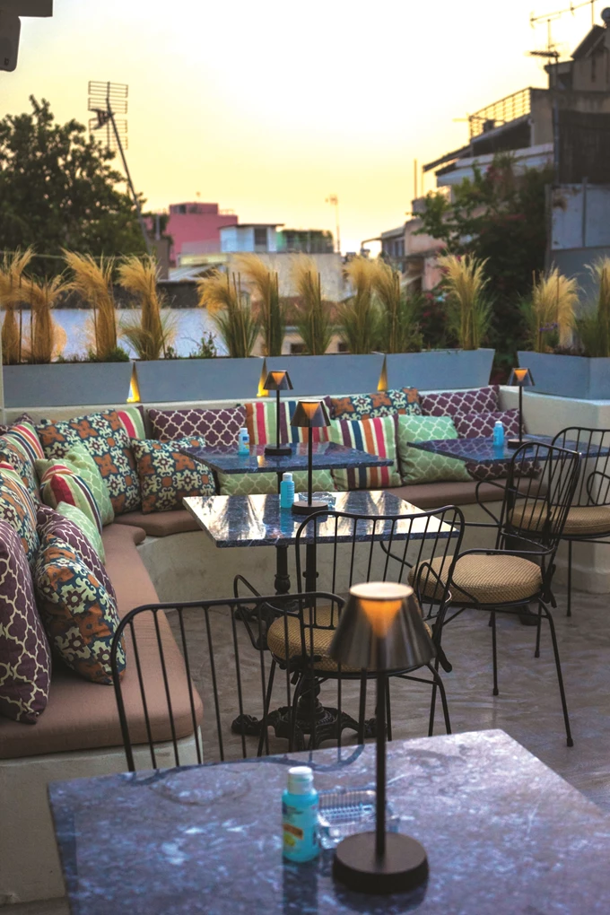 Kalimeres Bistro