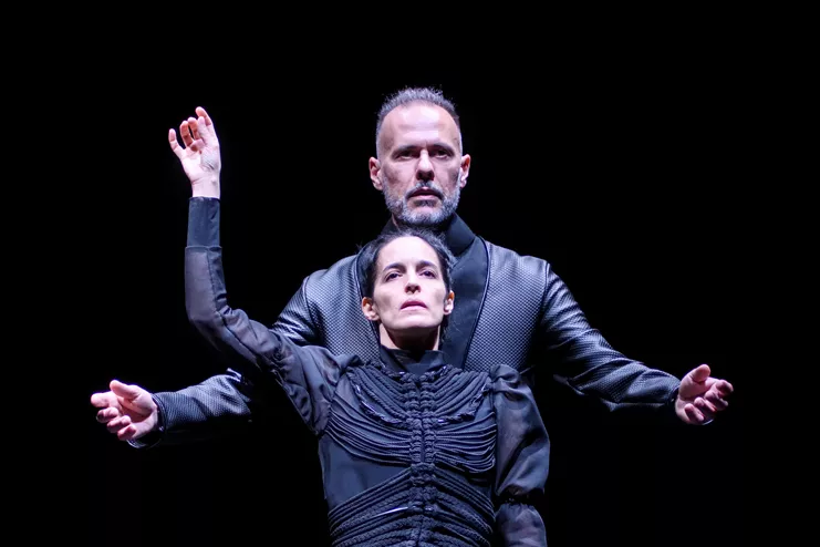 Μικροί πυροβολισμοί μέσα στη νύχτα