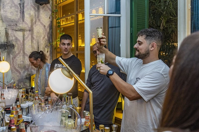 Schweppes exclusive cocktail seminars II 12
