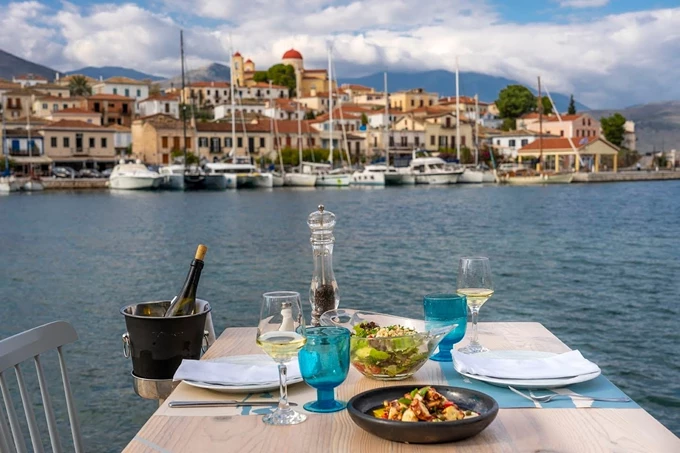 Ανοιξιάτικη φυγή στο Γαλαξίδι, το 'στεριανό νησί' της ναυτοσύνης 12