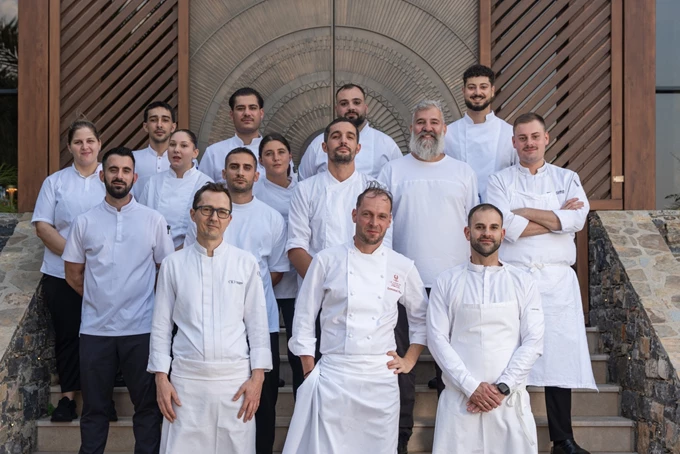 Ο Emmanuel Pilon μιλά στο Αθηνόραμα για τα Culinary Journeys του Daios Cove