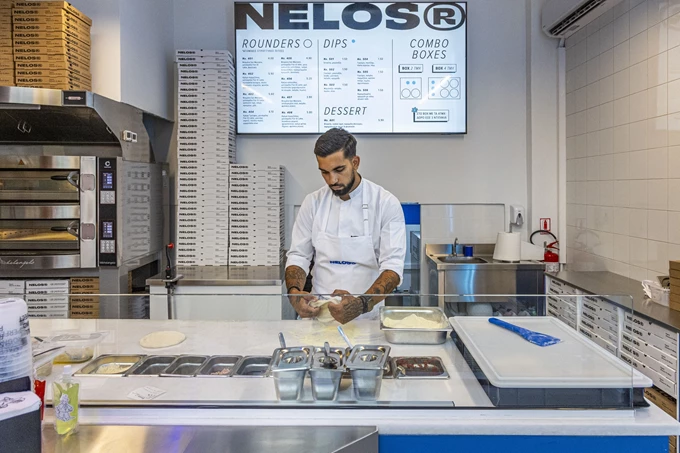 Nelos Pizza