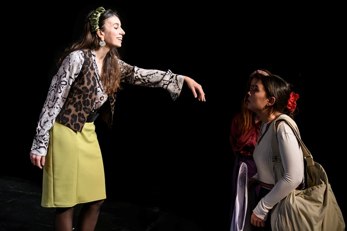 Αρμπάιτ Στάθης