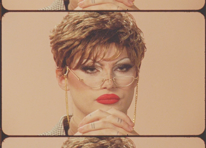 Dr. XYZ: A Medical Drag Transthology