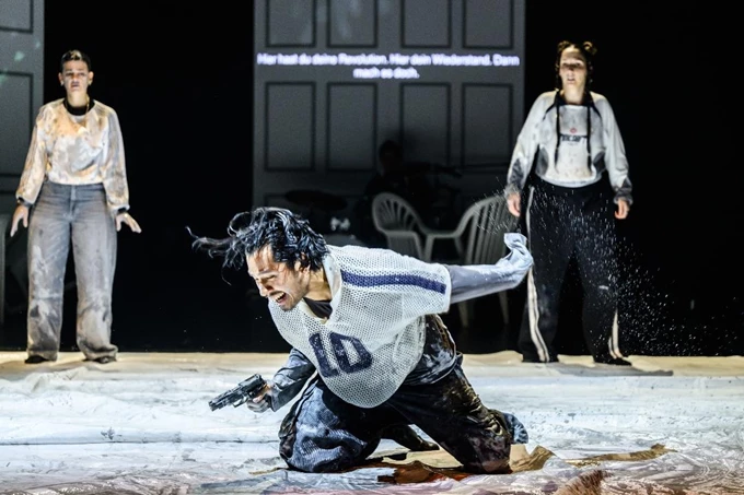 Μίσο, από το Theaterhaus Jena