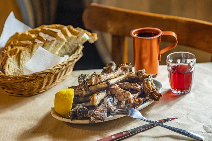 Η ταβέρνα του Μαραθωνίτη στο Παγκράτι