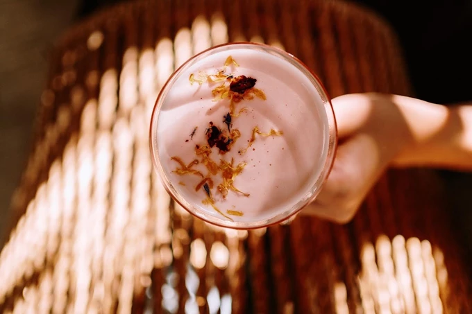 'Black Duck Garden': Στον κήπο με τα cocktails της Μαίρης 2