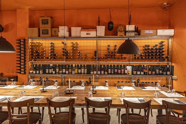 Πρίγκιπας Εξάρχεια 6