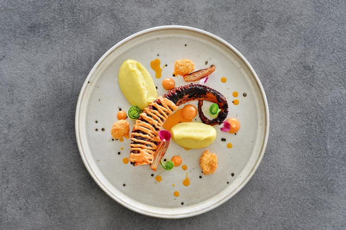 Pasithea Rooftop Bar Restaurant