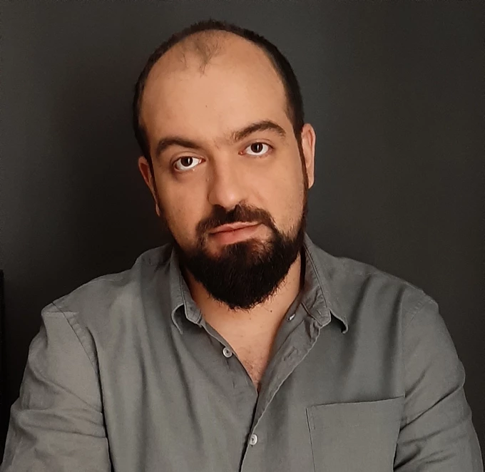ΓΙΩΡΓΟΣ ΤΣΑΓΚΑΡΑΚΗΣ