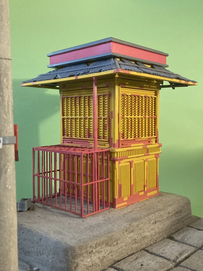 Finch of Athens Περί Πτερύγων Ανέμων