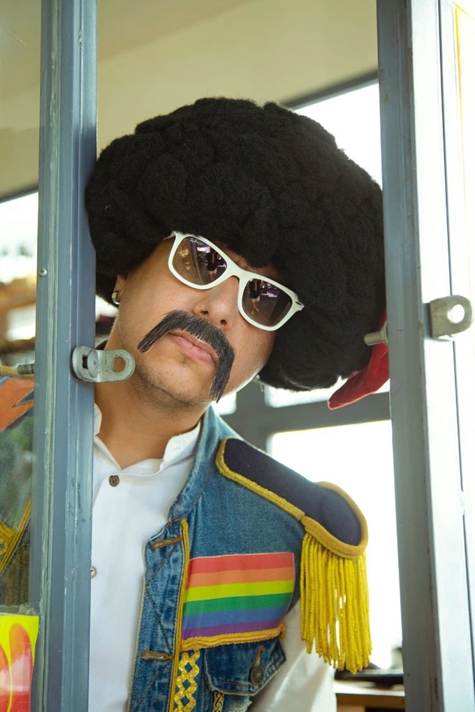 Αυστηρώς Ακατάλληλοι Αποστόλης Μπαρμπαγιάννης