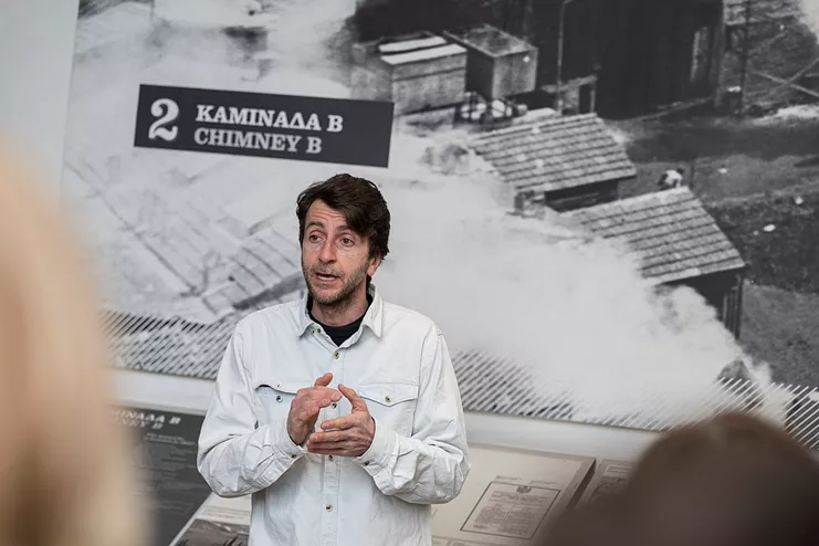 Ποιος κρατάει το φανάρι