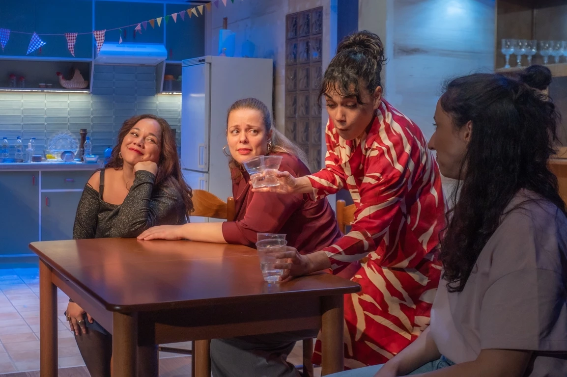 Με δύvαμη από τηv Κηφισιά