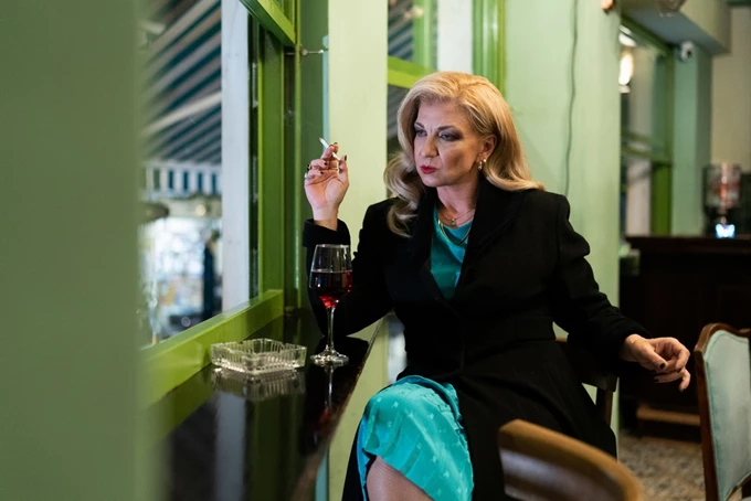 Γυναίκες στο ντιβάνι